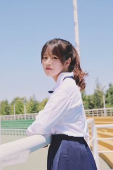 折扇探花